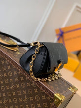 Load image into Gallery viewer, Louis Vuitton Favorite Bag
