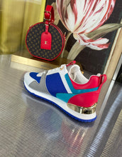 Load image into Gallery viewer, Louis Vuitton Run a way Sneakers
