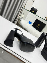 Load image into Gallery viewer, Versace La Medusa Platform Sandals
