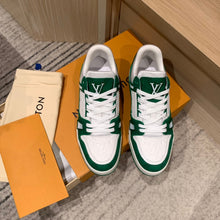 Load image into Gallery viewer, Louis Vuitton Trainer Sneakers

