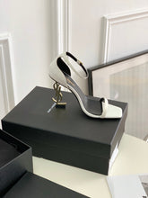 Load image into Gallery viewer, YSL Opyum Heels
