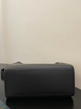Load image into Gallery viewer, Fendi Sunshine Shopper Meduim Bag
