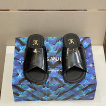 Load image into Gallery viewer, Louis Vuitton Foch Mule
