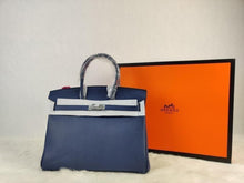 Load image into Gallery viewer, Hermes Birkin Bag - LUXURY KLOZETT
