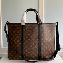 Load image into Gallery viewer, Louis Vuitton Week End Tote GM Bag
