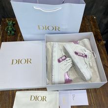 Load image into Gallery viewer, Christian Dior ID Sneakers
