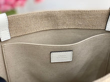 Load image into Gallery viewer, Chloe Medium Woody Bag
