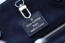 Load image into Gallery viewer, Louis Vuitton MM OnTheGo Bag
