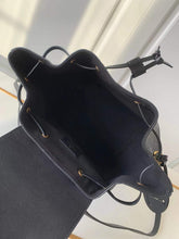 Load image into Gallery viewer, Louis Vuitton Montsouris Backpack

