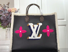 Load image into Gallery viewer, Louis Vuitton OnTheGo GM Tote Bag - LUXURY KLOZETT
