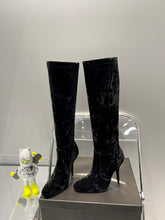 Load image into Gallery viewer, YSL  Talia Boots In Velvet
