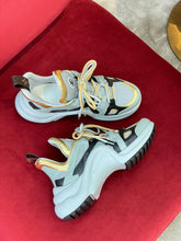 Load image into Gallery viewer, Louis Vuitton Archlight Sneaker
