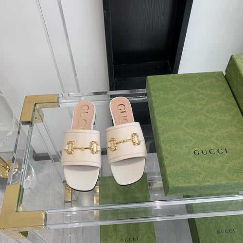 Gucci Slide Sandal - LUXURY KLOZETT