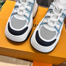 Load image into Gallery viewer, Louis Vuitton Archlight 2.0 Platform Sneakers
