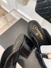 Load image into Gallery viewer, Chanel Sandals
