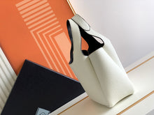 Load image into Gallery viewer, Prada Leather  Tote Bag
