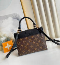 Load image into Gallery viewer, Louis Vuitton Locky BB Bag
