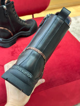 Load image into Gallery viewer, Louis Vuitton Ruby Flat Ranger Boots

