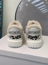 Load image into Gallery viewer, Christian Dior Addict Sneakers
