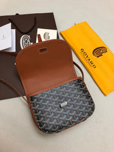 Load image into Gallery viewer, Goyard Belvedere Bag
