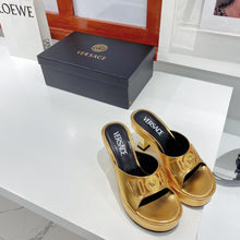 Load image into Gallery viewer, Versace  Medusa Biggie Mule
