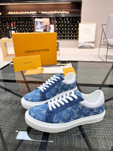 Load image into Gallery viewer, Louis Vuitton Ollie Sneakers
