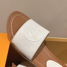 Load image into Gallery viewer, Louis Vuitton Lock it flat Mule
