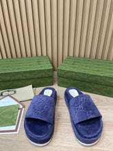 Load image into Gallery viewer, Gucci GG Platform Sandal
