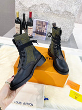 Load image into Gallery viewer, Louis Vuitton Metropolis Flat Ranger Boots

