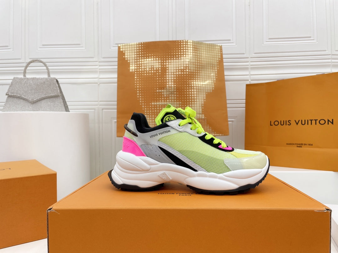 Louis Vuitton® Run 55 Sneaker Gold. Size 34.5