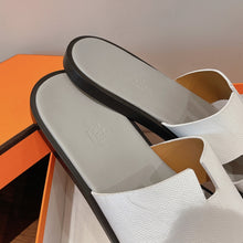 Load image into Gallery viewer, Hermes Men Slides
