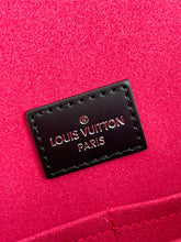 Load image into Gallery viewer, Louis Vuitton Cluny BB Bag
