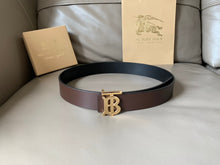 Load image into Gallery viewer, Burberry Leather Belt
