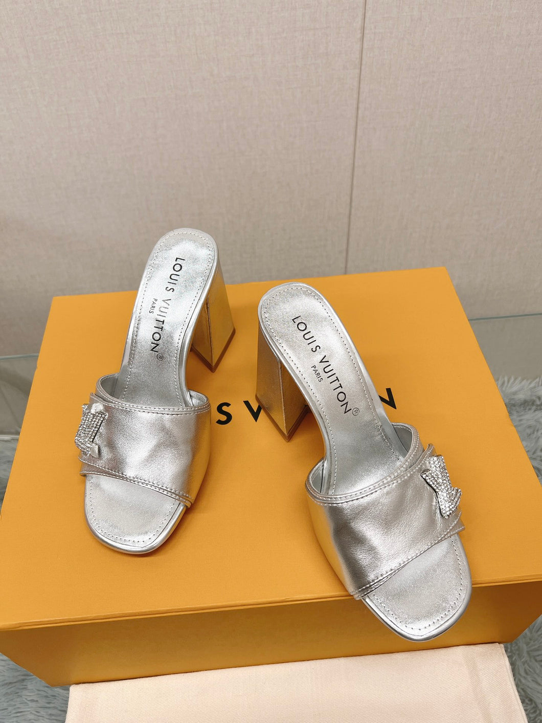 Louis Vuitton Shake Mule
