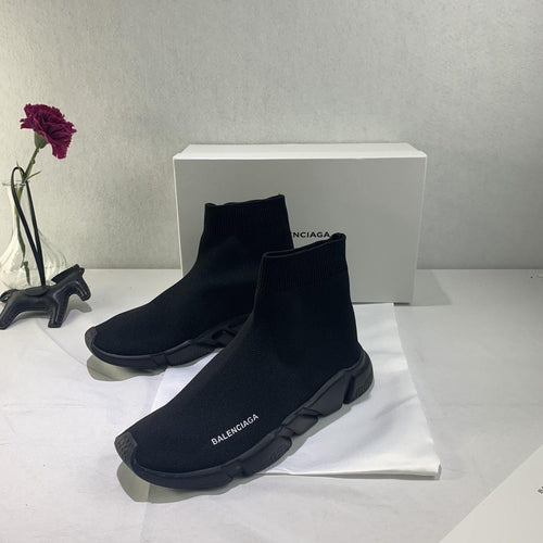 Balenciaga Speed Sneakers - LUXURY KLOZETT