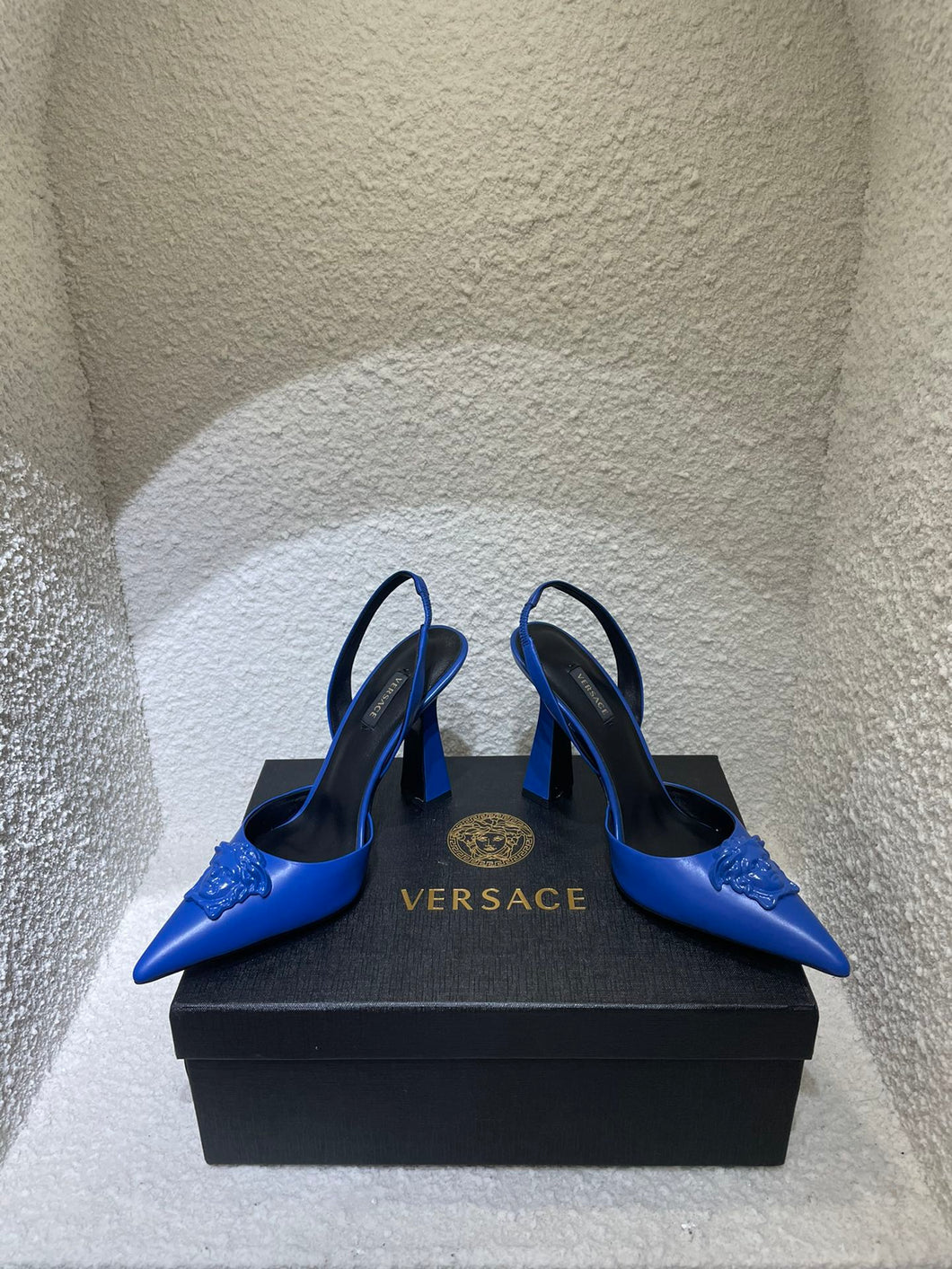 Versace La Medusa Slingback Pumps