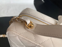 Load image into Gallery viewer, Chanel Vanity Case Bag
