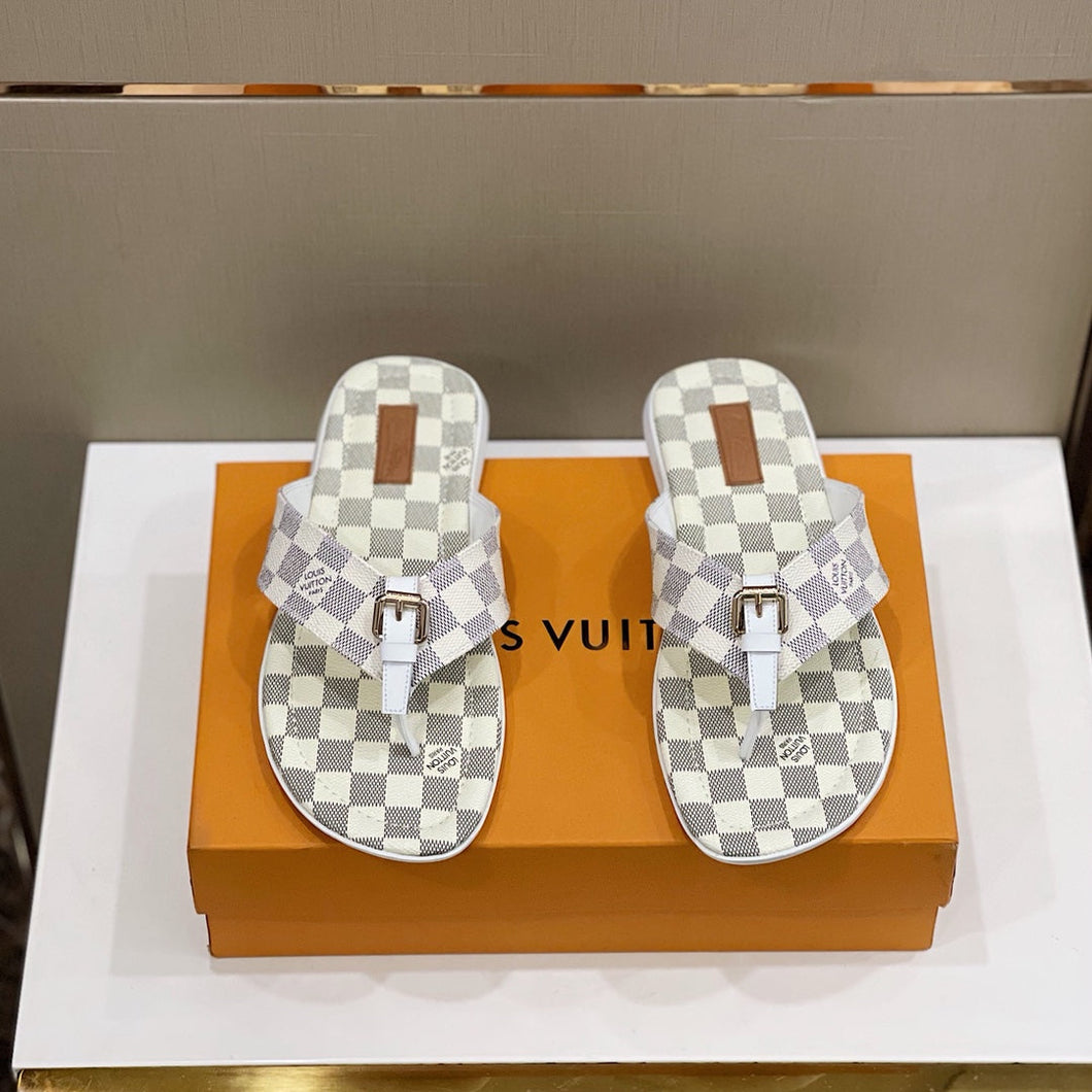 Louis Vuitton Men Slippers