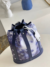 Load image into Gallery viewer, Louis Vuitton Randonee Messenger
