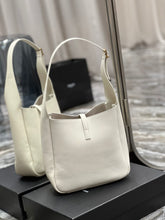 Load image into Gallery viewer, YSL LE 5 À 7 SOFT SMALL HOBO BAG IN SMOOTH LEATHER
