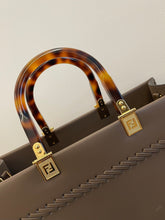 Load image into Gallery viewer, Fendi Sunshine Shopper Medium Bag
