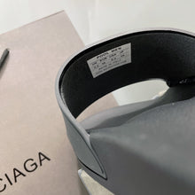 Load image into Gallery viewer, Balenciaga  Men Slides
