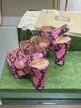 Load image into Gallery viewer, Gucci Platform Sandal With Horsebit
