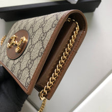 Load image into Gallery viewer, Gucci Horsebit 1955 Chain Wallet
