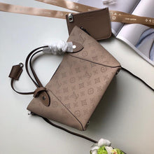 Load image into Gallery viewer, Louis Vuitton Hina PM Bag - LUXURY KLOZETT
