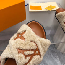 Load image into Gallery viewer, Louis Vuitton Paseo Flat Comfort  Mule
