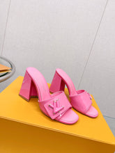 Load image into Gallery viewer, Louis Vuitton Shake Mule
