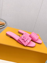 Load image into Gallery viewer, Louis Vuitton Shake Flat Mule
