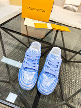 Load image into Gallery viewer, Louis Vuitton Trainer Sneakers
