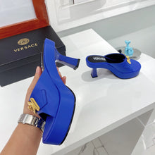 Load image into Gallery viewer, Versace  Medusa Biggie Mule
